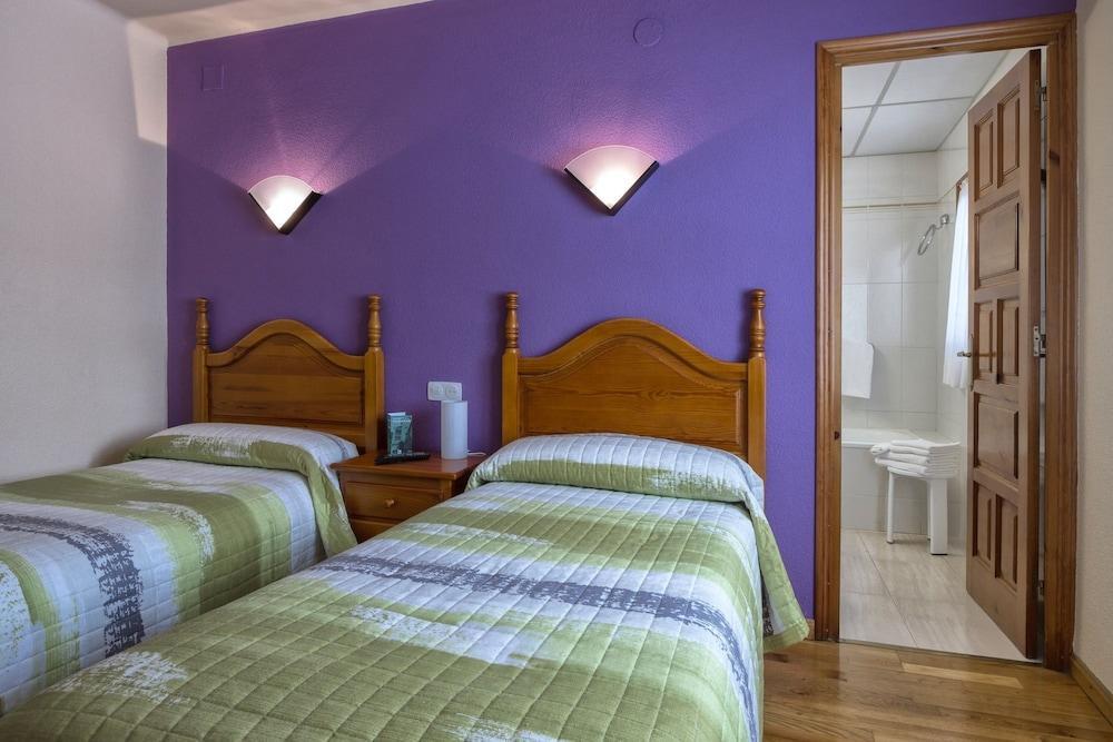 Hotel Farre D'Avall Barruera Bagian luar foto