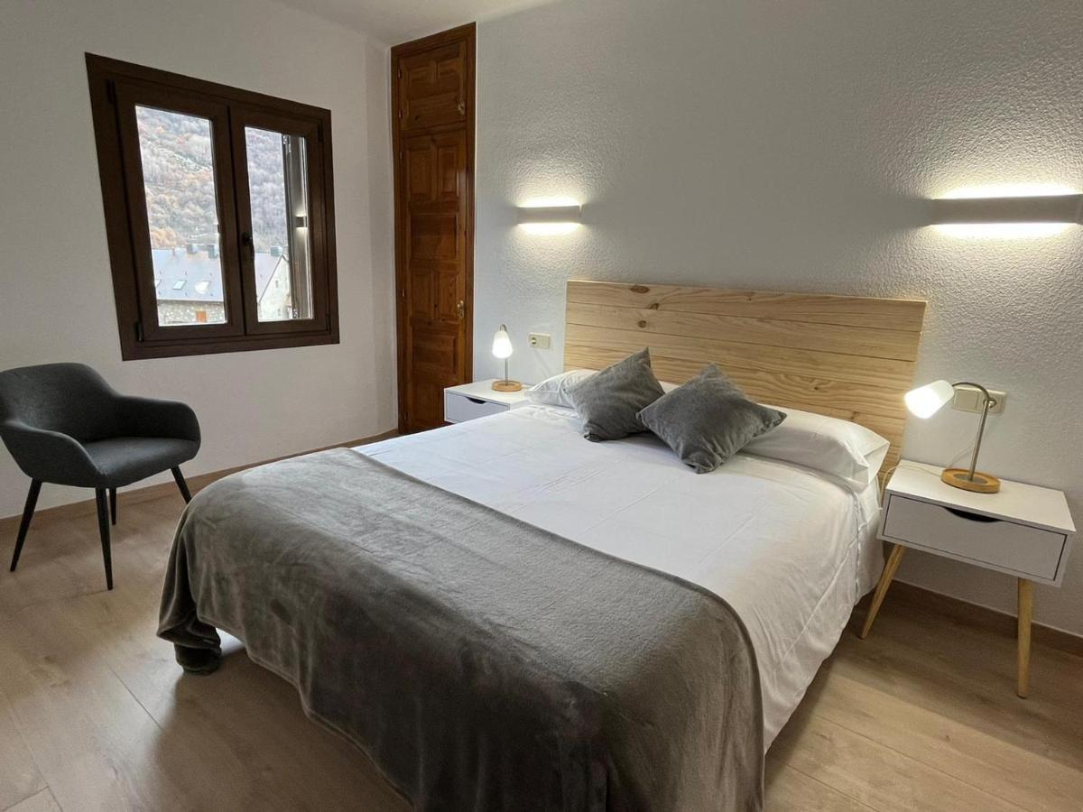 Hotel Farre D'Avall Barruera Bagian luar foto